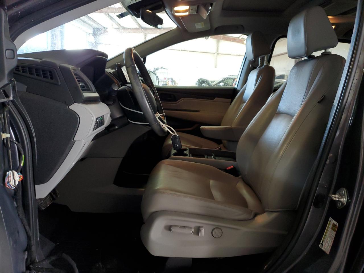 2018 Honda Odyssey VIN 5FNRL6H71JB078762 Copart auction photo, all over damage thumbnail 7