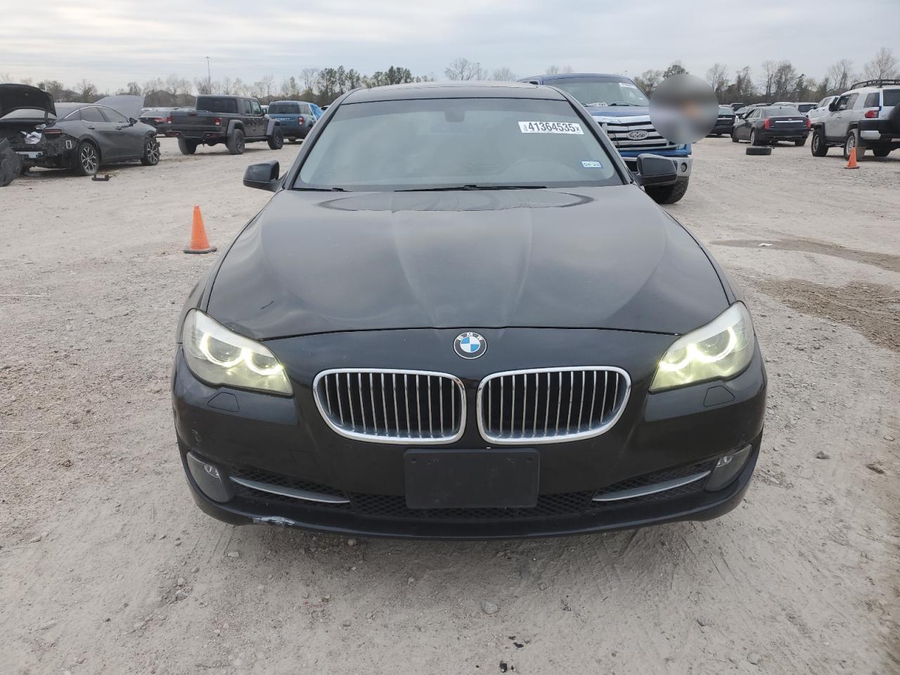 2013 BMW 5er VIN WBAFR7C5XDC819602 Copart auction photo, all over damage thumbnail 5