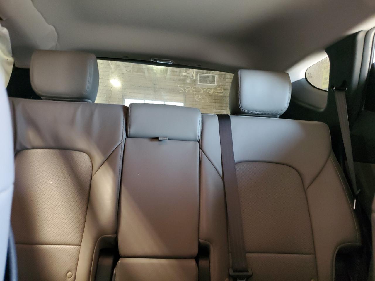 2018 Hyundai Santa Fe VIN 5XYZU3LB9JG568382 Copart auction photo, all over / undercarriage damage thumbnail 10