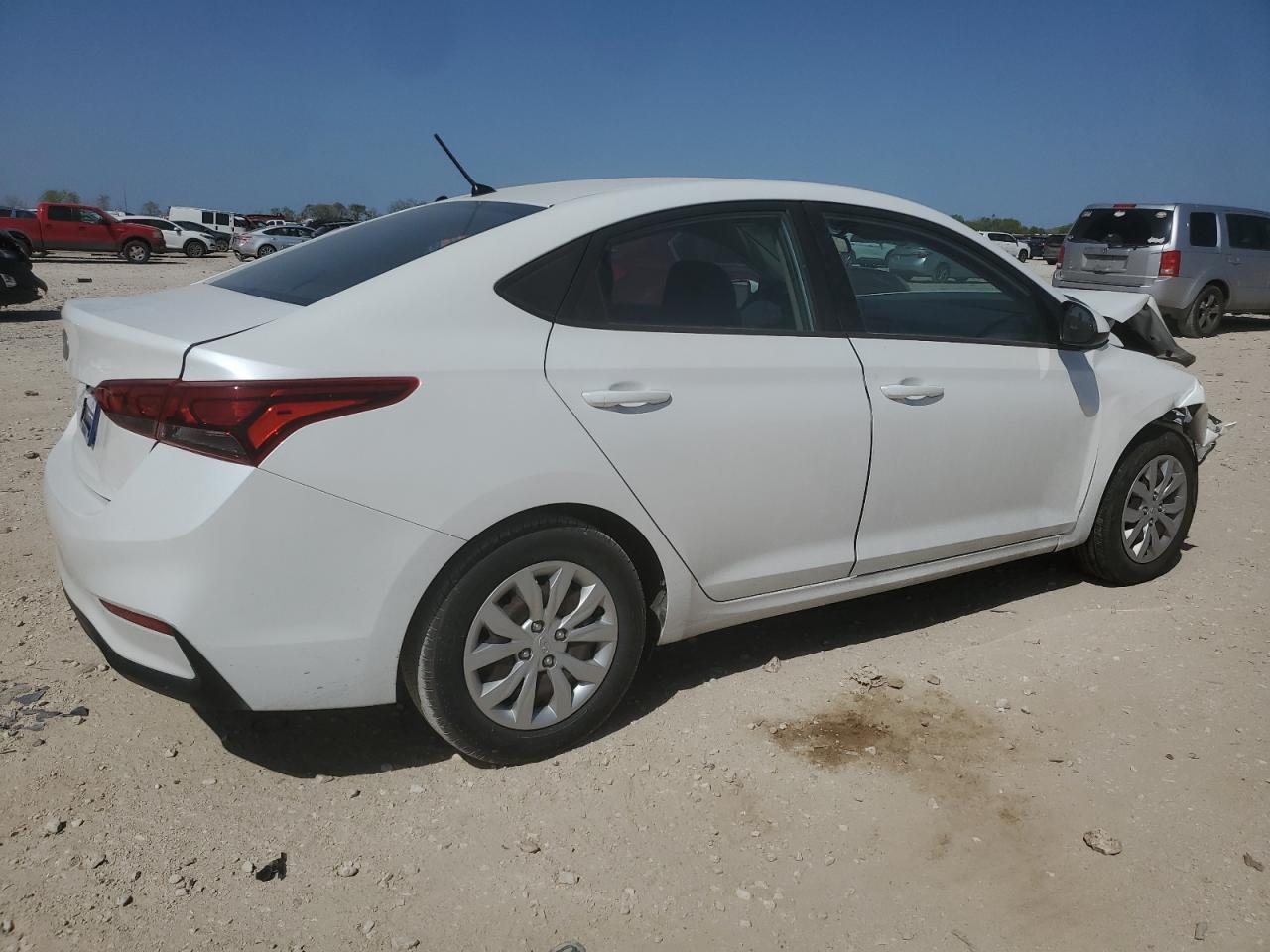2019 Hyundai Accent VIN 3KPC24A30KE071233 Copart auction photo, front end damage thumbnail 3