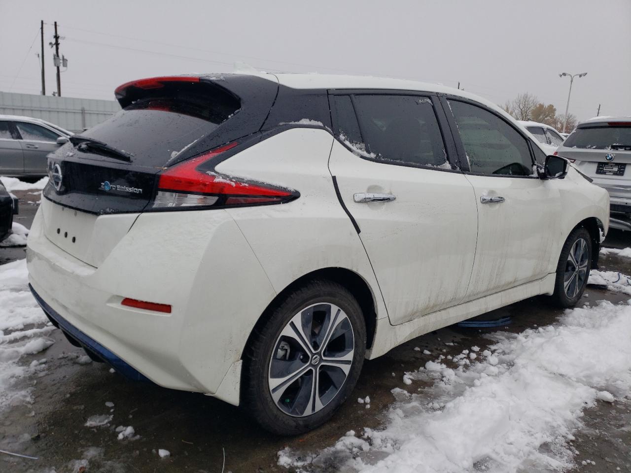 2019 Nissan Leaf VIN 1N4BZ1CPXKC321855 Copart auction photo, front end / minor dent/scratches damage thumbnail 3