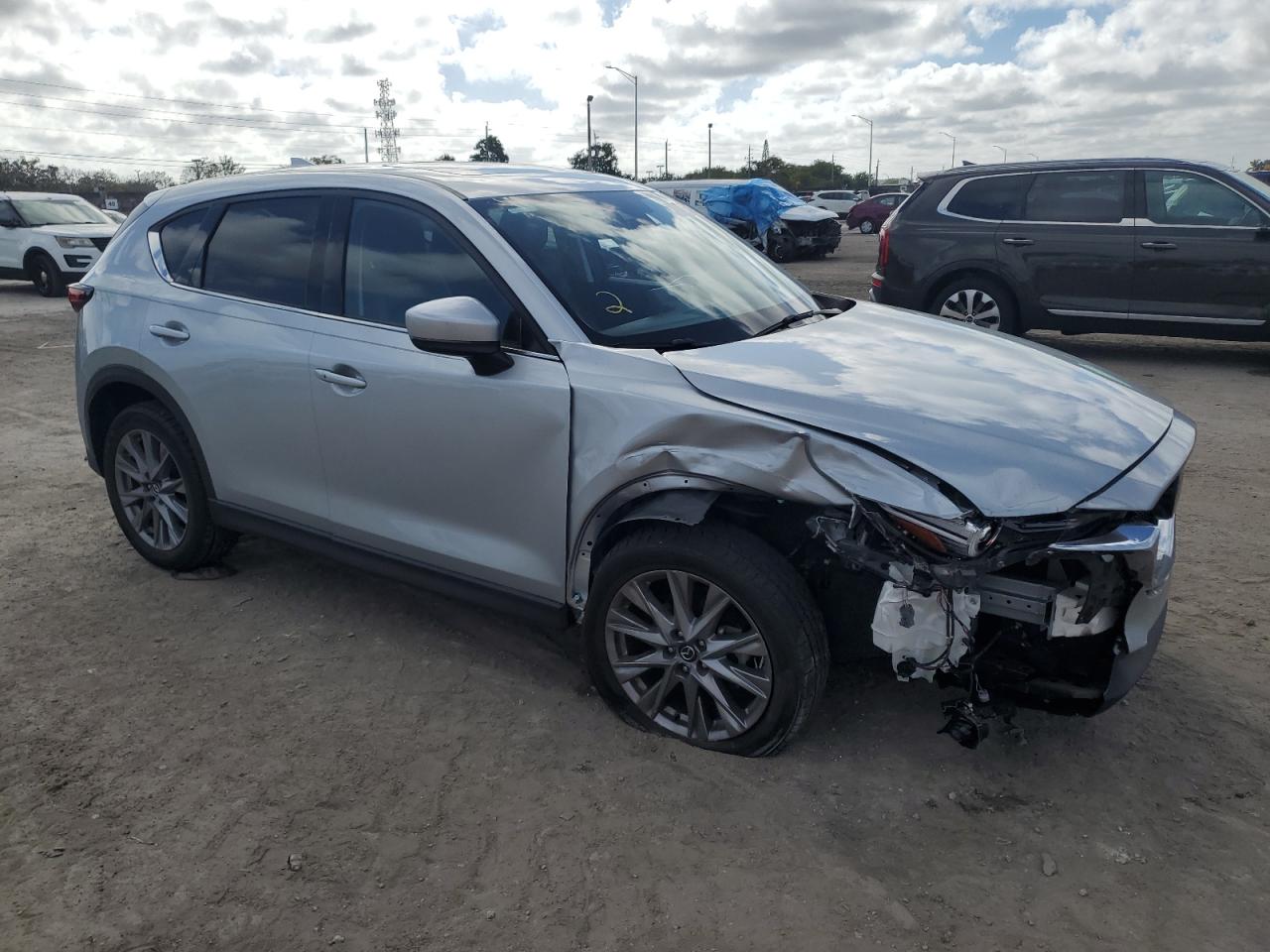 2021 Mazda CX-5 VIN JM3KFBDM4M0454684 Copart auction photo, front end damage thumbnail 4