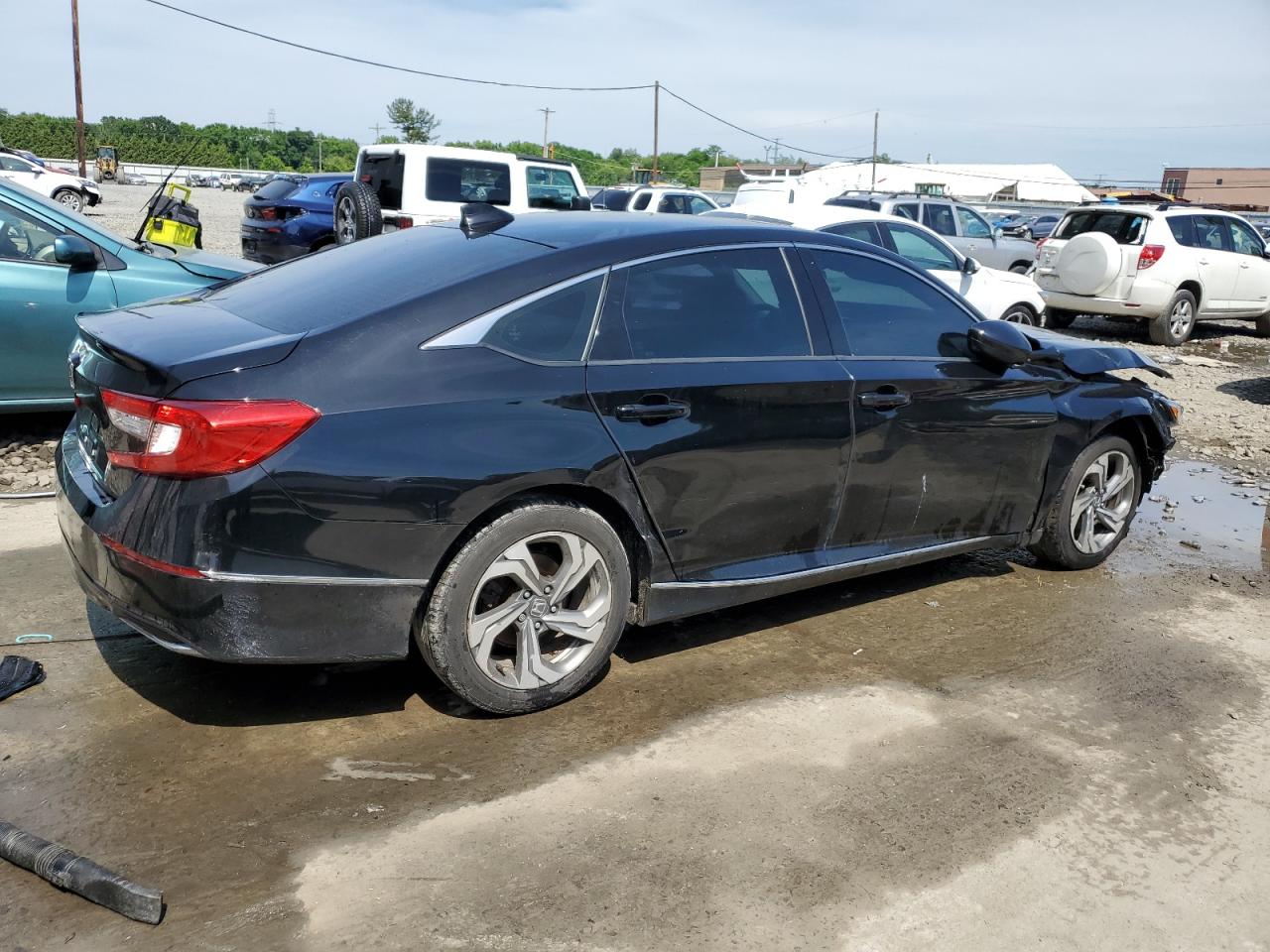 2018 Honda Accord VIN 1HGCV1F44JA260154 Copart auction photo, front end damage thumbnail 3