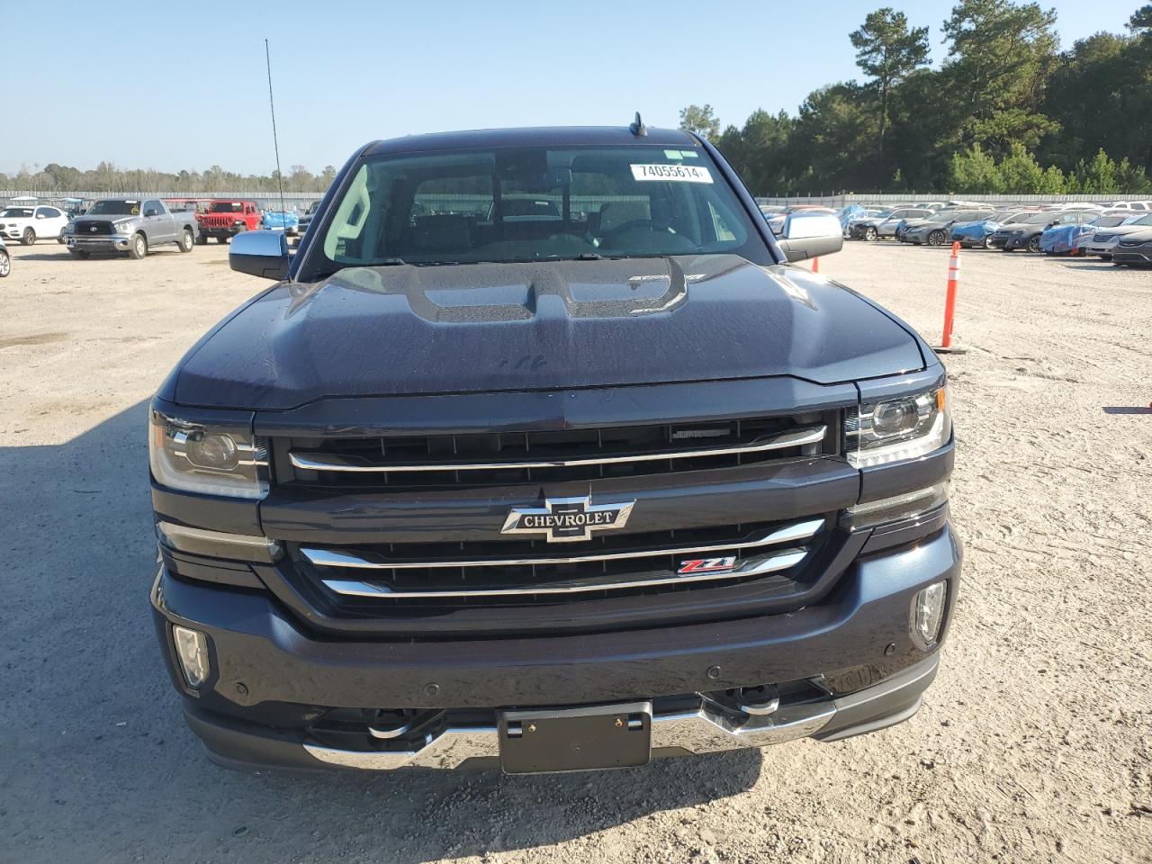 2018 Chevrolet Silverado VIN 3GCUKSEC5JG295247 Copart auction photo, side damage thumbnail 5