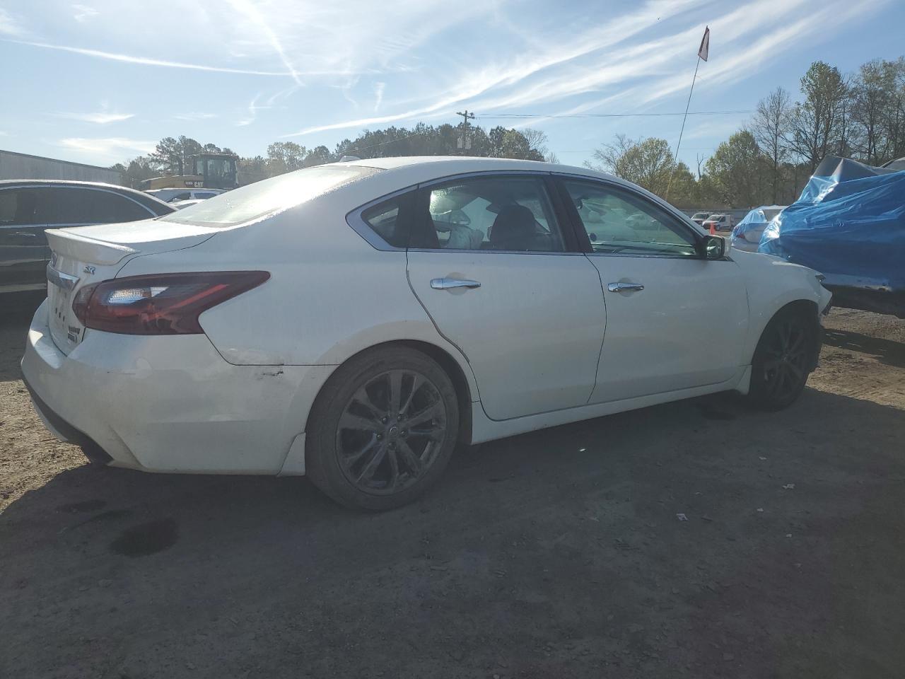 2018 Nissan Altima VIN 1N4AL3AP3JC276249 Copart auction photo, front end damage thumbnail 3