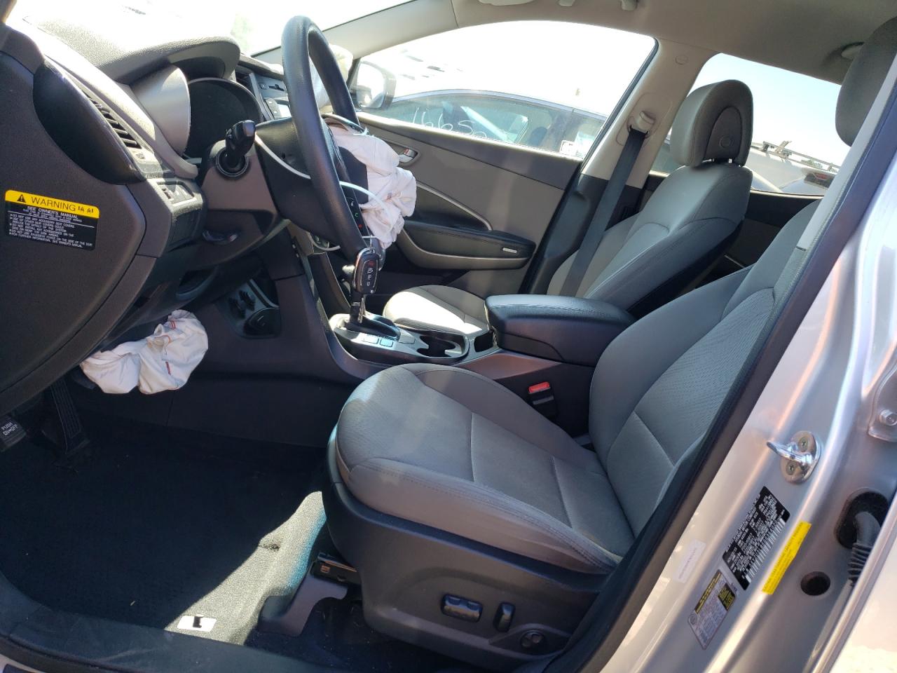 2016 Hyundai Santa Fe VIN 5XYZU3LB6GG364020 Copart auction photo, front end / minor dent/scratches damage thumbnail 7