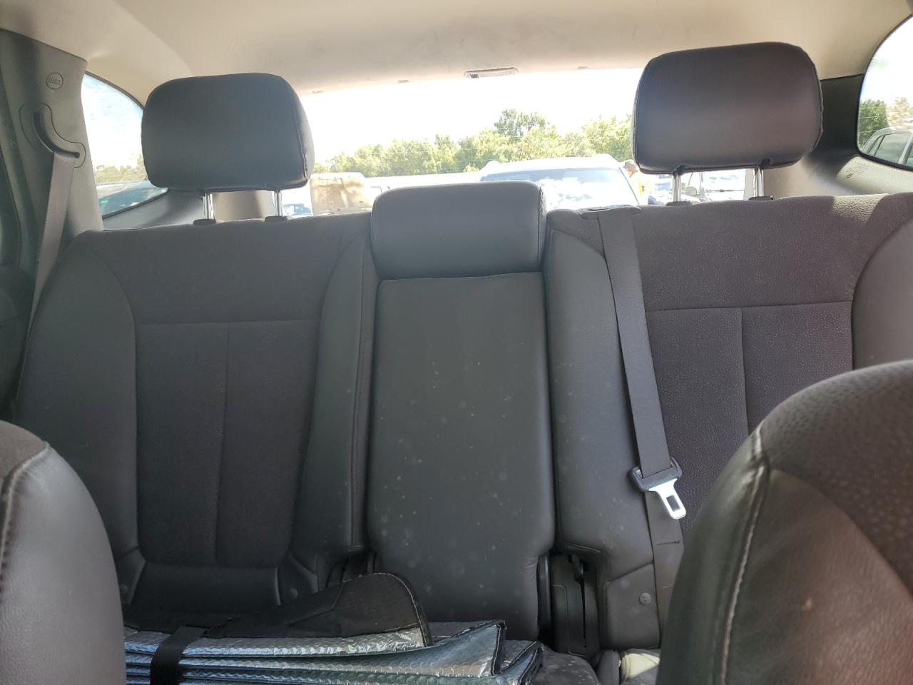 2011 Hyundai Santa Fe VIN 5XYZH4AG0BG043186 Copart auction photo, water/flood damage thumbnail 10