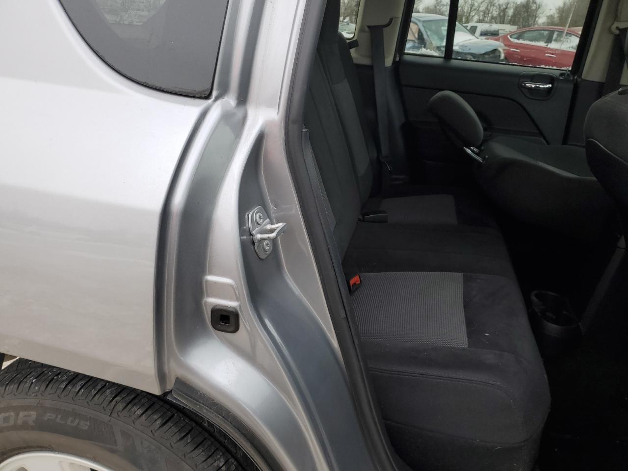 2017 Jeep Compass VIN 1C4NJCBB8HD133046 Copart auction photo, rear end damage thumbnail 12