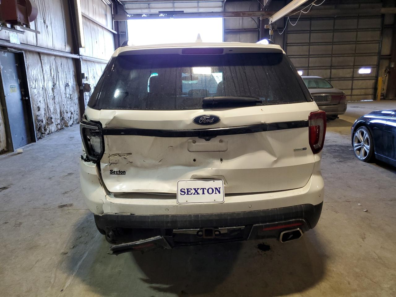 2016 Ford Explorer VIN 1FM5K8GT2GGC21627 Copart auction photo, rear end / minor dent/scratches damage thumbnail 6