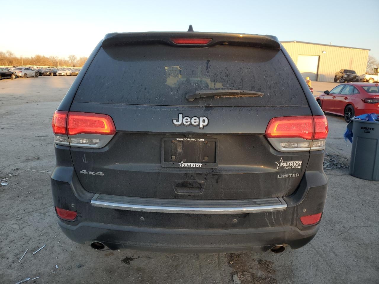 2014 Jeep Grand Cherokee VIN 1C4RJFBG3EC321358 Copart auction photo, front end / minor dent/scratches damage thumbnail 6