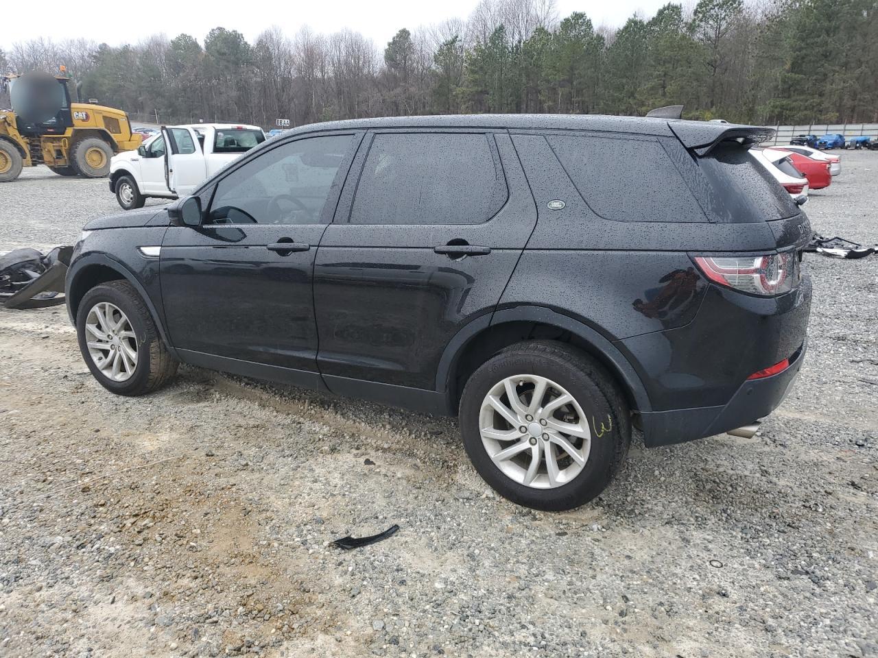 2018 Land Rover Discovery VIN SALCR2RX0JH737760 Copart auction photo, front end / side damage thumbnail 2