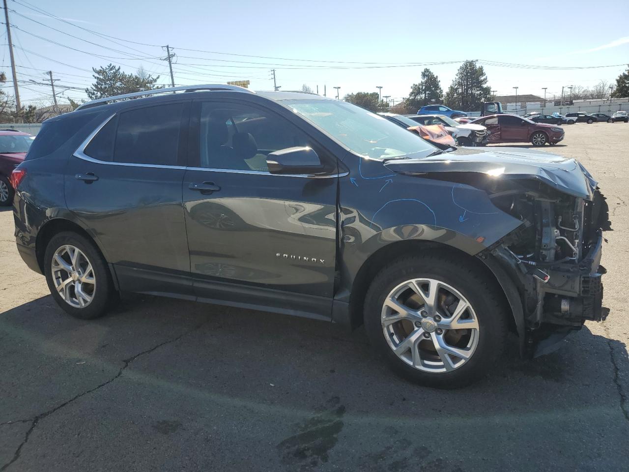 2019 Chevrolet Equinox VIN 3GNAXVEX6KS635570 Copart auction photo, front end damage thumbnail 4