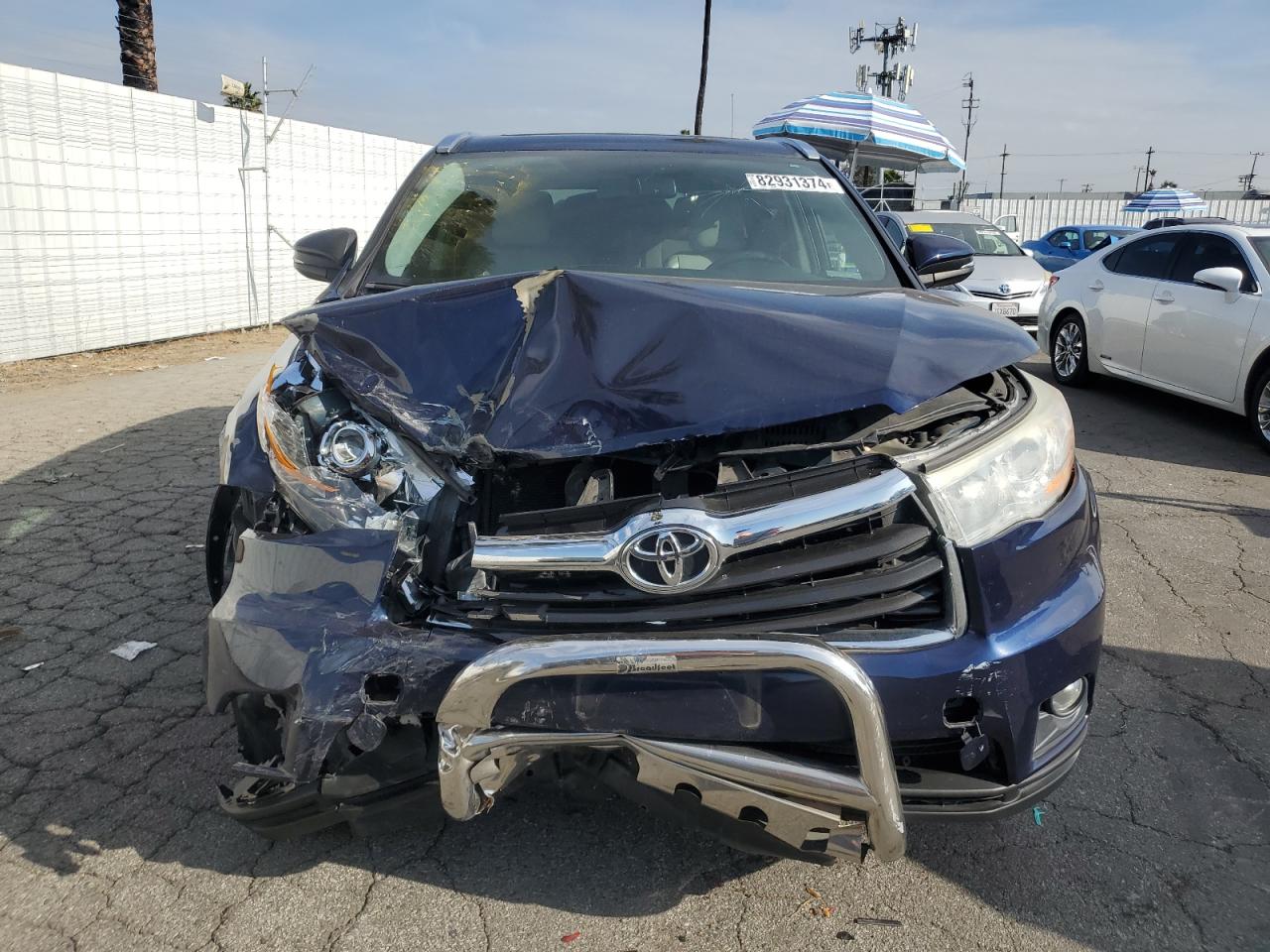 2014 Toyota Highlander VIN 5TDJKRFH5ES042121 Copart auction photo, front end damage thumbnail 5