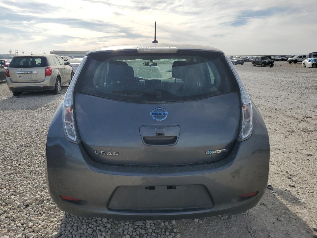 2015 Nissan Leaf VIN 1N4AZ0CPXFC324279 Copart auction photo, front end damage thumbnail 6