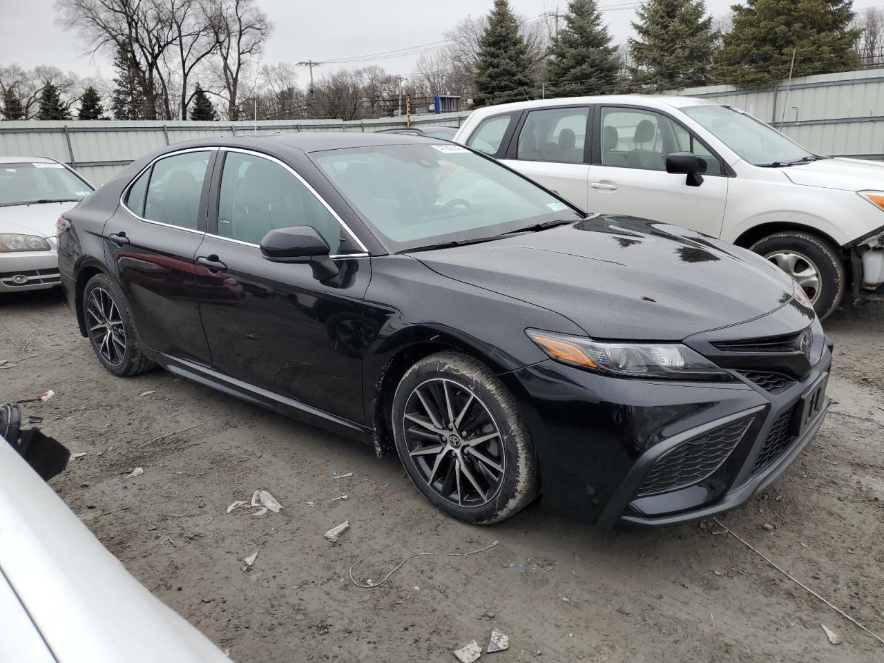 2021 Toyota Camry VIN 4T1G11BK0MU031257 Copart auction photo, side damage thumbnail 4