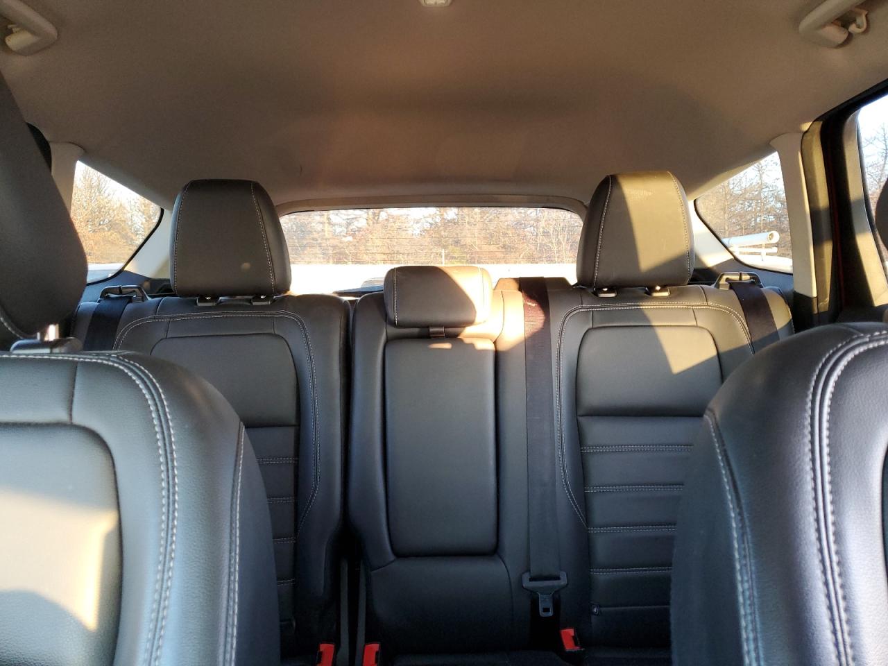 2019 Ford Escape VIN 1FMCU9HD4KUA49142 Copart auction photo, rear end / minor dent/scratches damage thumbnail 10