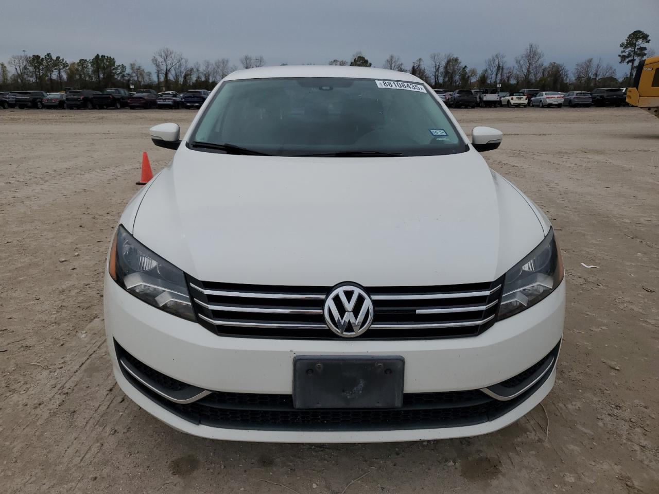 2014 Volkswagen Passat VIN 1VWAT7A37EC072748 Copart auction photo, side damage thumbnail 5