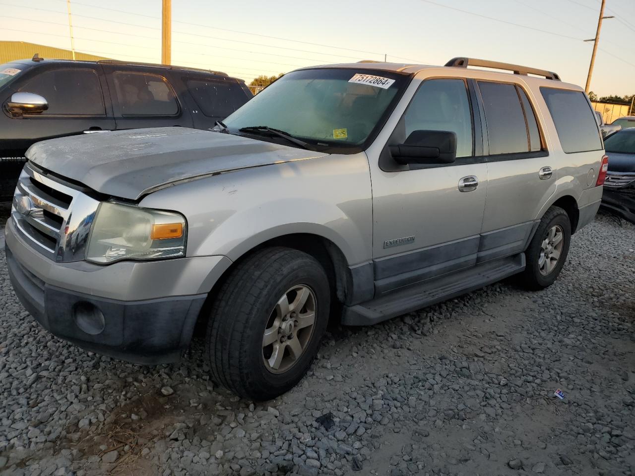 2007 Ford Expedition VIN 1FMFU15567LA35381