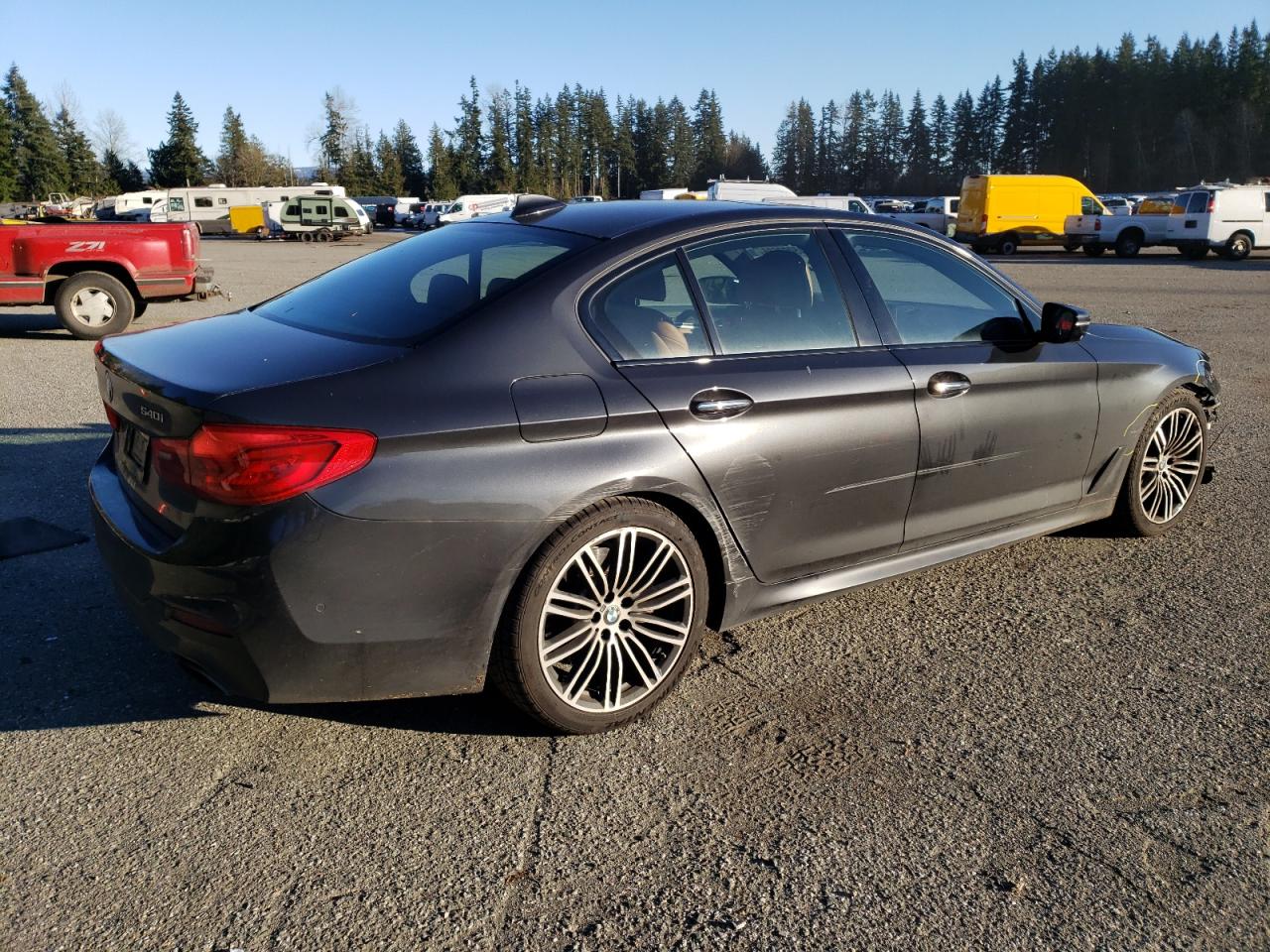 2017 BMW 5er VIN WBAJE7C39HG886923 Copart auction photo, front end damage thumbnail 3