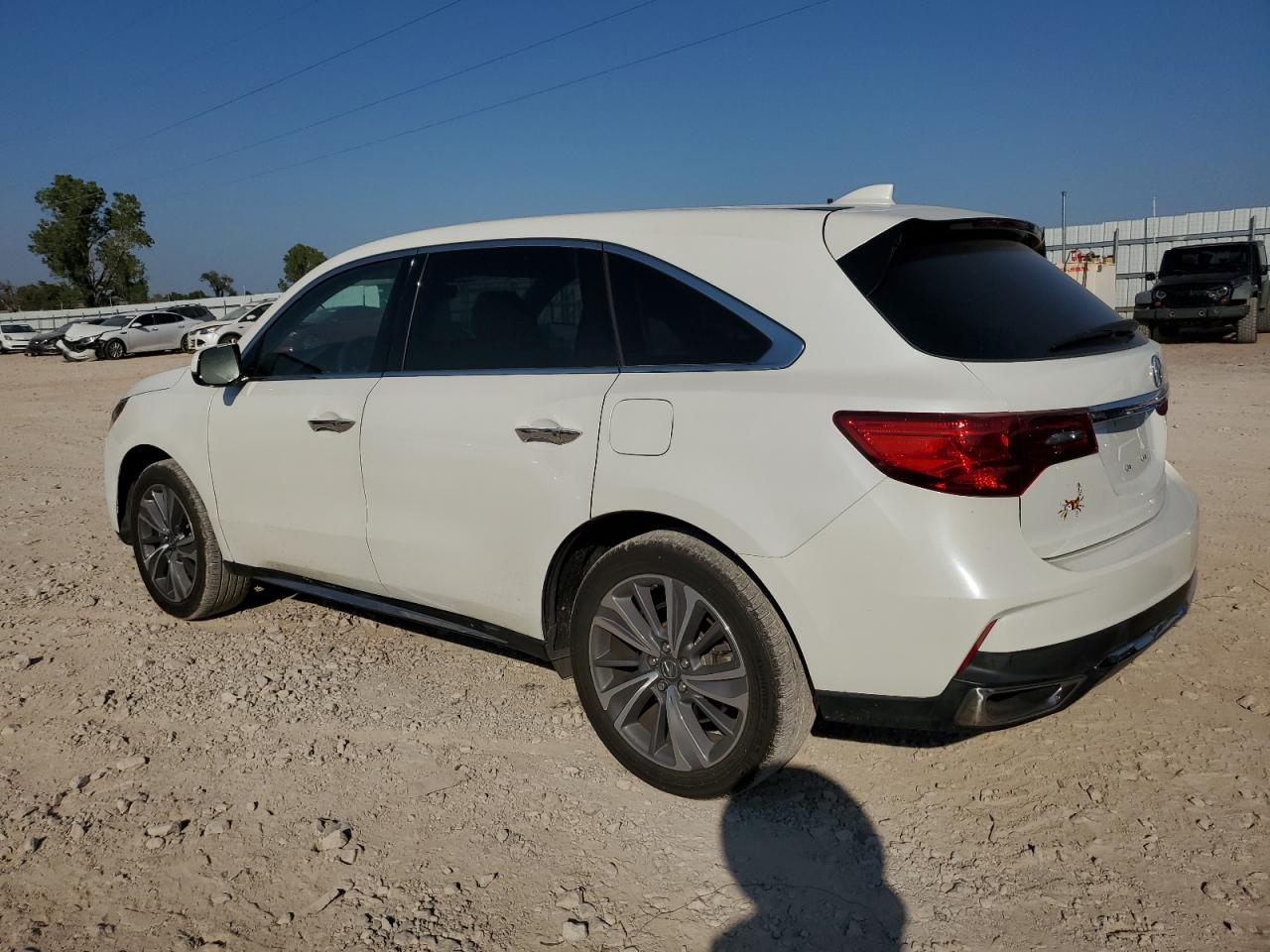 2018 Acura MDX VIN 5J8YD3H54JL005339 Copart auction photo, hail / minor dent/scratches damage thumbnail 2