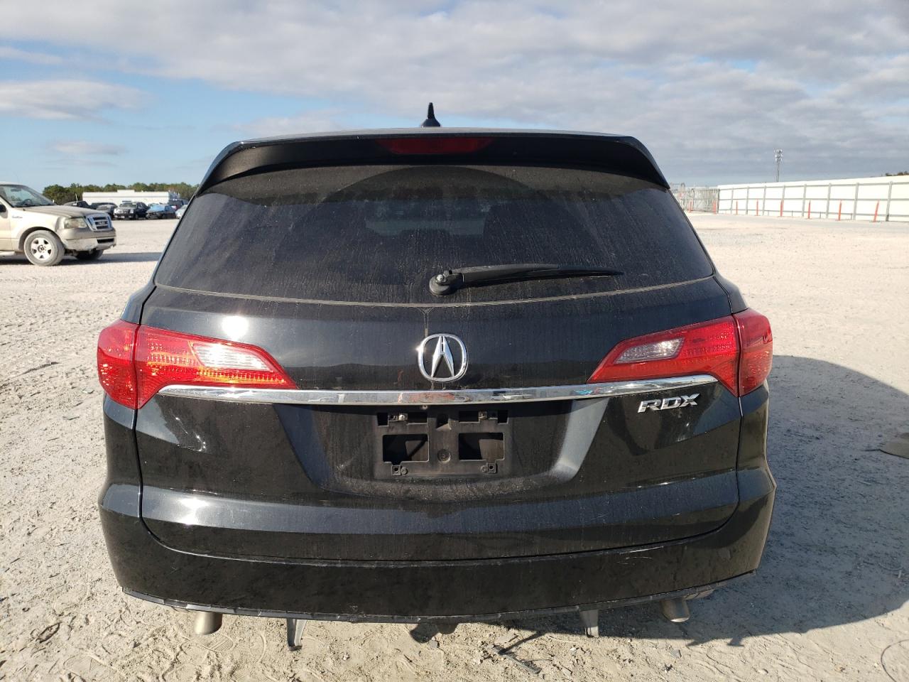 2015 Acura RDX VIN 5J8TB3H56FL017757 Copart auction photo, side damage thumbnail 6