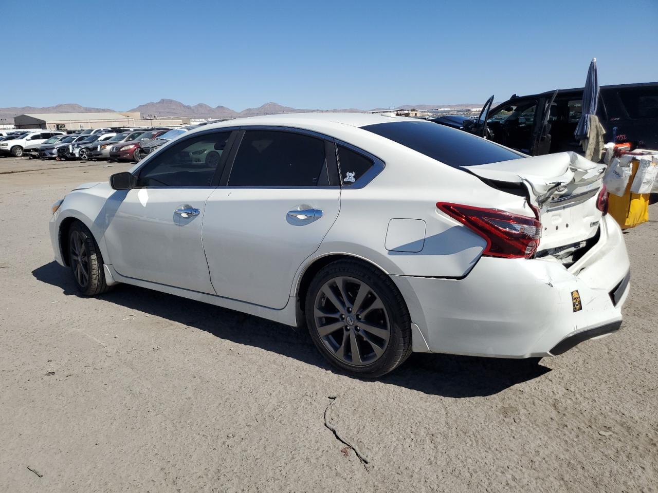 2018 Nissan Altima VIN 1N4AL3AP4JC224256 Copart auction photo, rear end / front end damage thumbnail 2