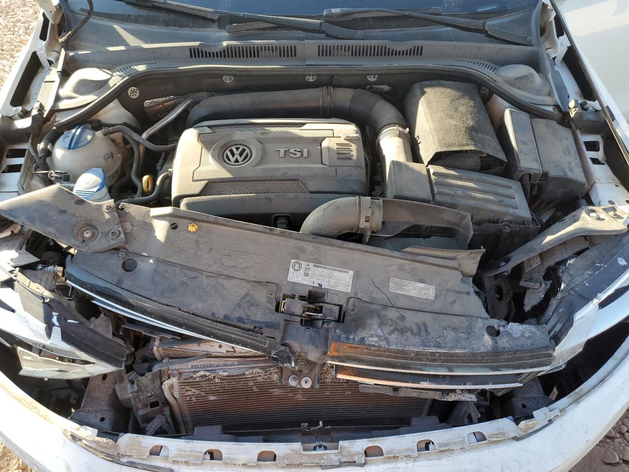 2015 Volkswagen Jetta VIN 3VWL07AJ5FM337702 Copart auction photo, front end damage thumbnail 11