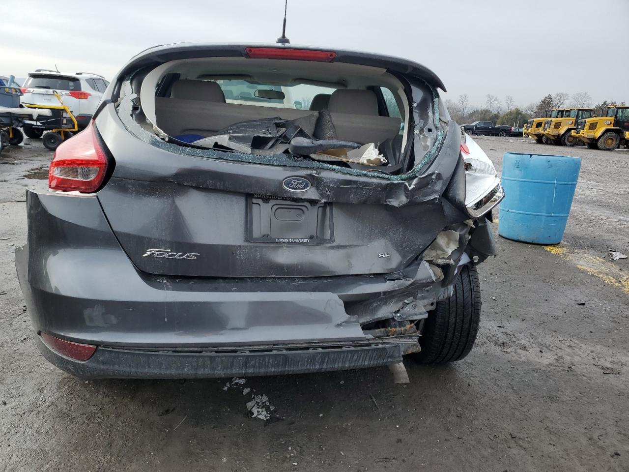 2016 Ford Focus VIN 1FADP3K29GL256665 Copart auction photo, rear end / front end damage thumbnail 6
