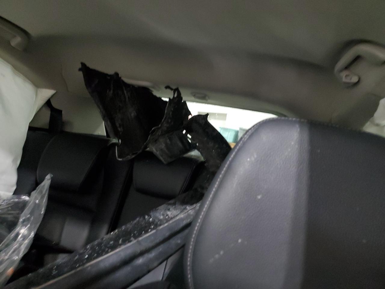 2021 Honda HR-V VIN 3CZRU6H75MM717569 Copart auction photo, rollover damage thumbnail 10