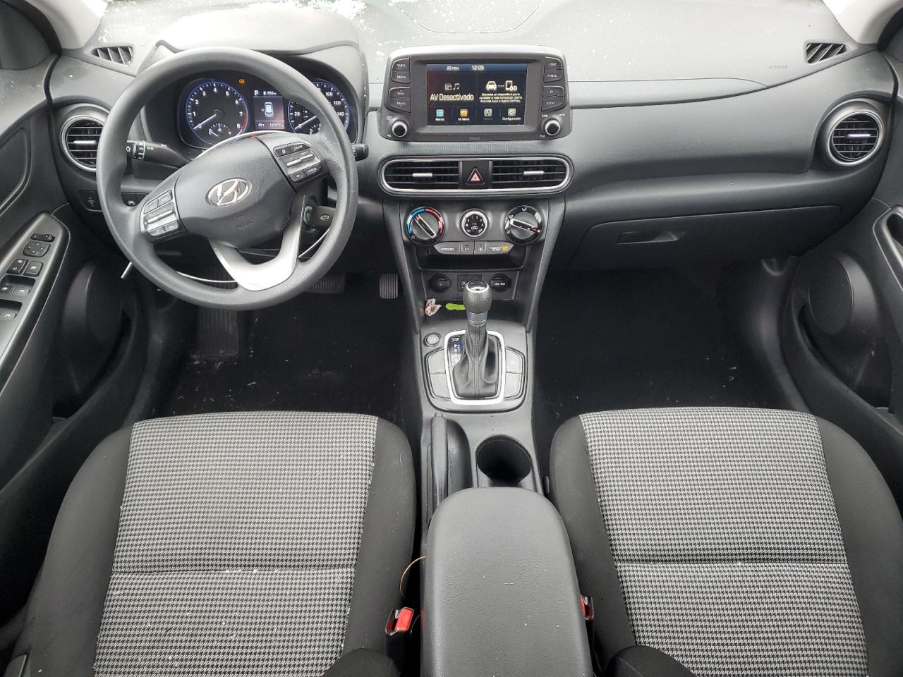 2020 Hyundai Kona VIN KM8K12AA2LU444627 Copart auction photo, front end / side damage thumbnail 8