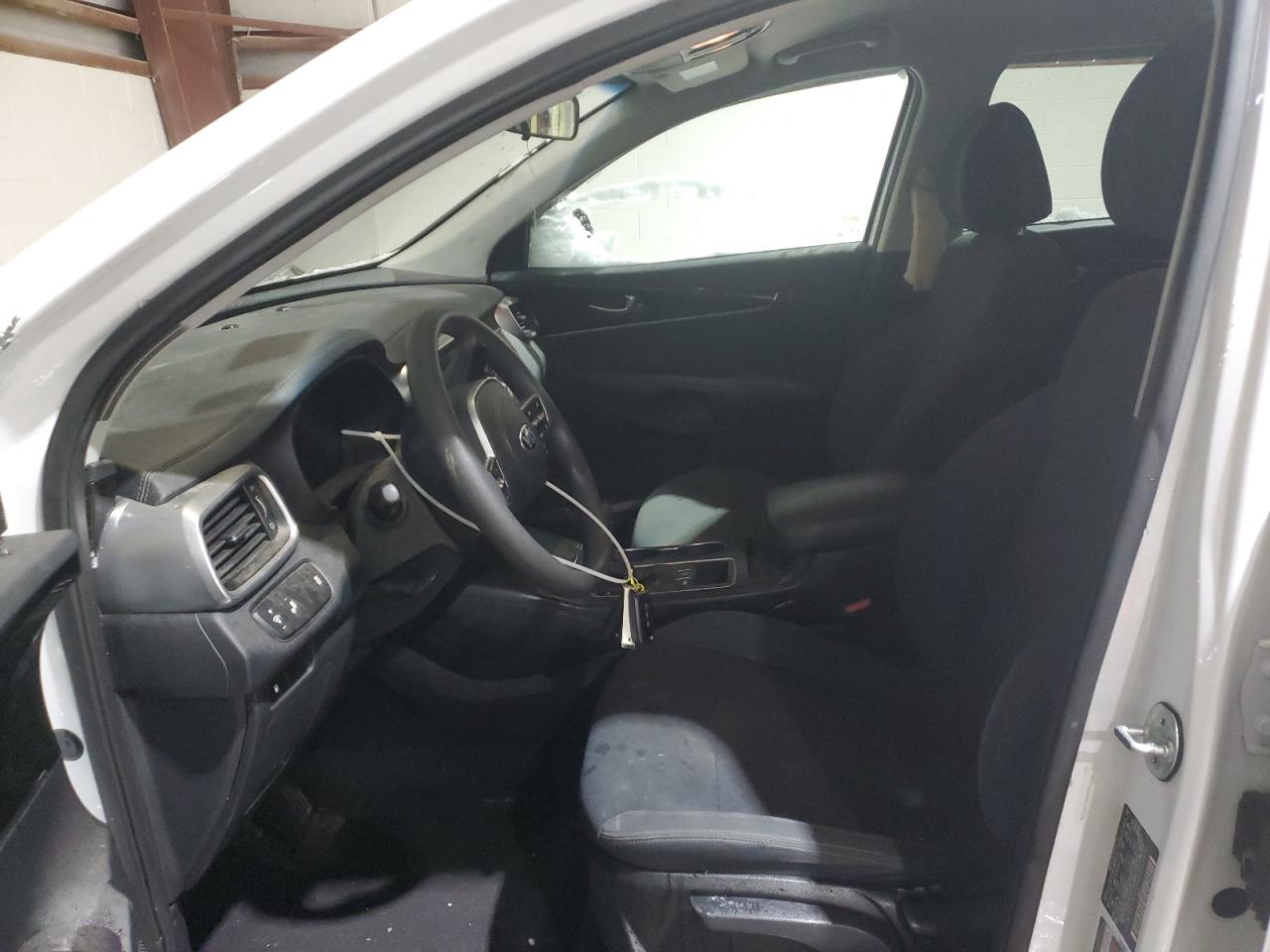 2019 KIA Sorento VIN 5XYPGDA34KG549336 Copart auction photo, front end / side damage thumbnail 7
