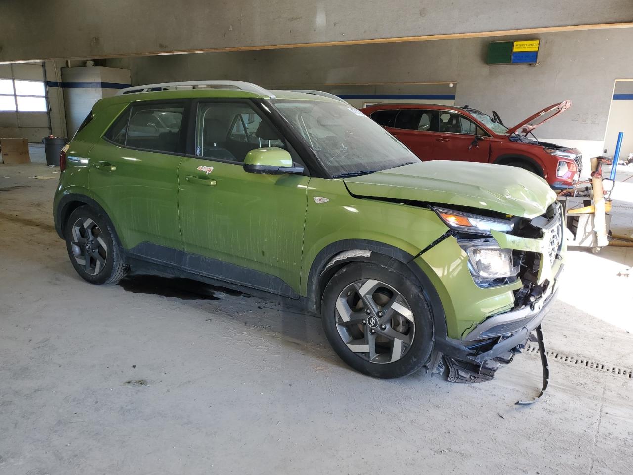 2021 Hyundai Venue VIN KMHRC8A3XMU112868 Copart auction photo, front end damage thumbnail 4