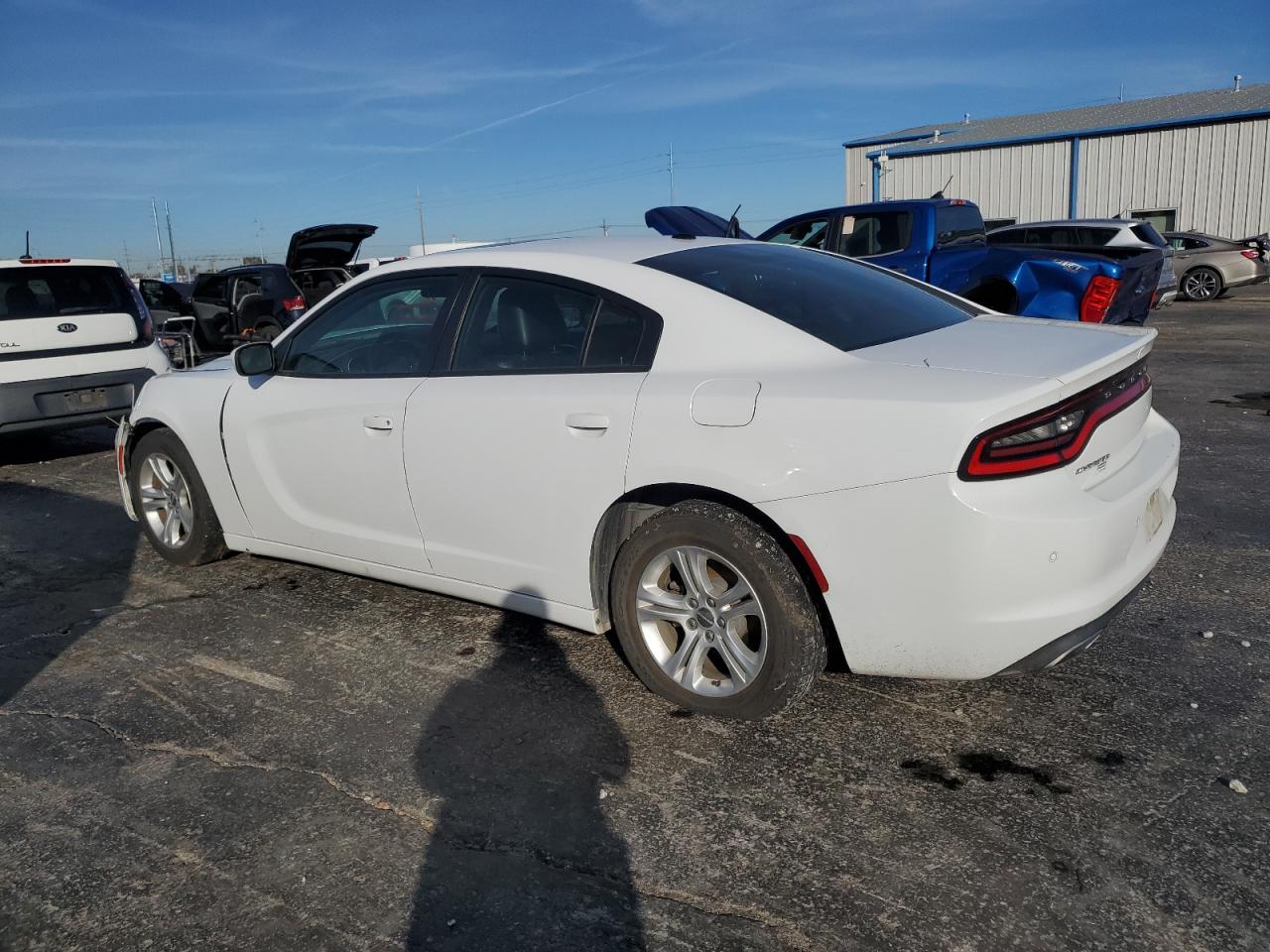 2020 Dodge Charger VIN 2C3CDXBG2LH237226 Copart auction photo, front end / minor dent/scratches damage thumbnail 2