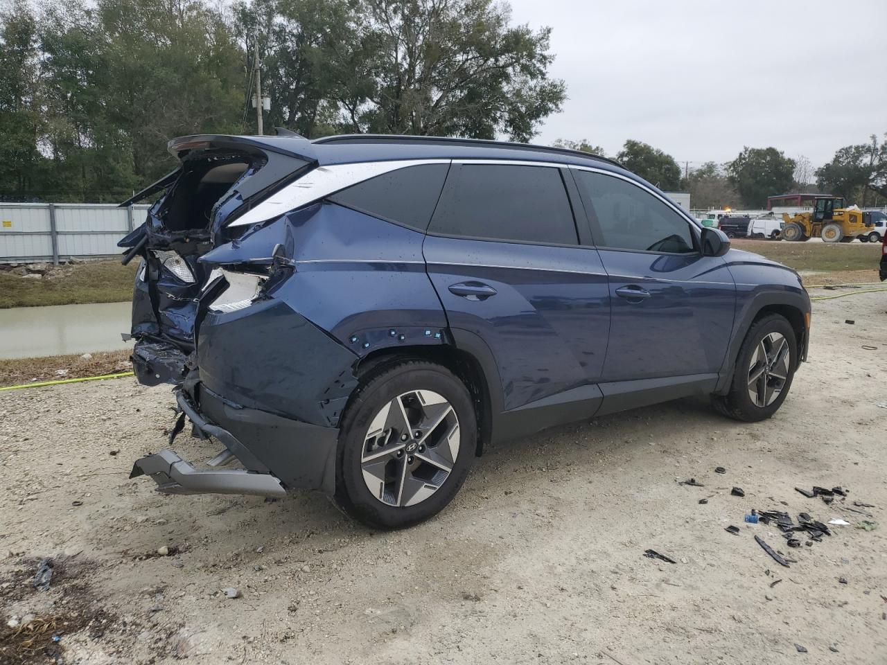 2025 Hyundai Tucson VIN 5NMJB3DE6SH490548 Copart auction photo, rear end damage thumbnail 3