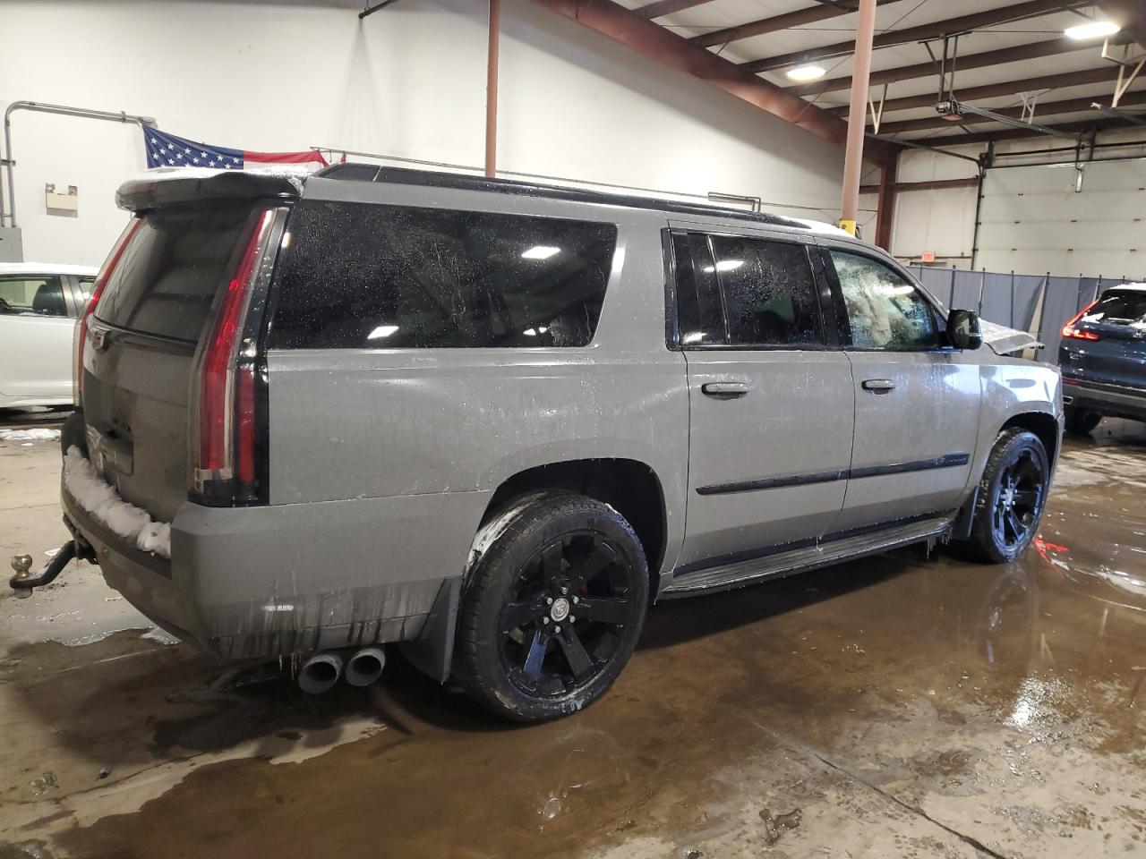 2015 Cadillac Escalade VIN 1GYS4SKJ5FR602454 Copart auction photo, front end / top/roof damage thumbnail 3