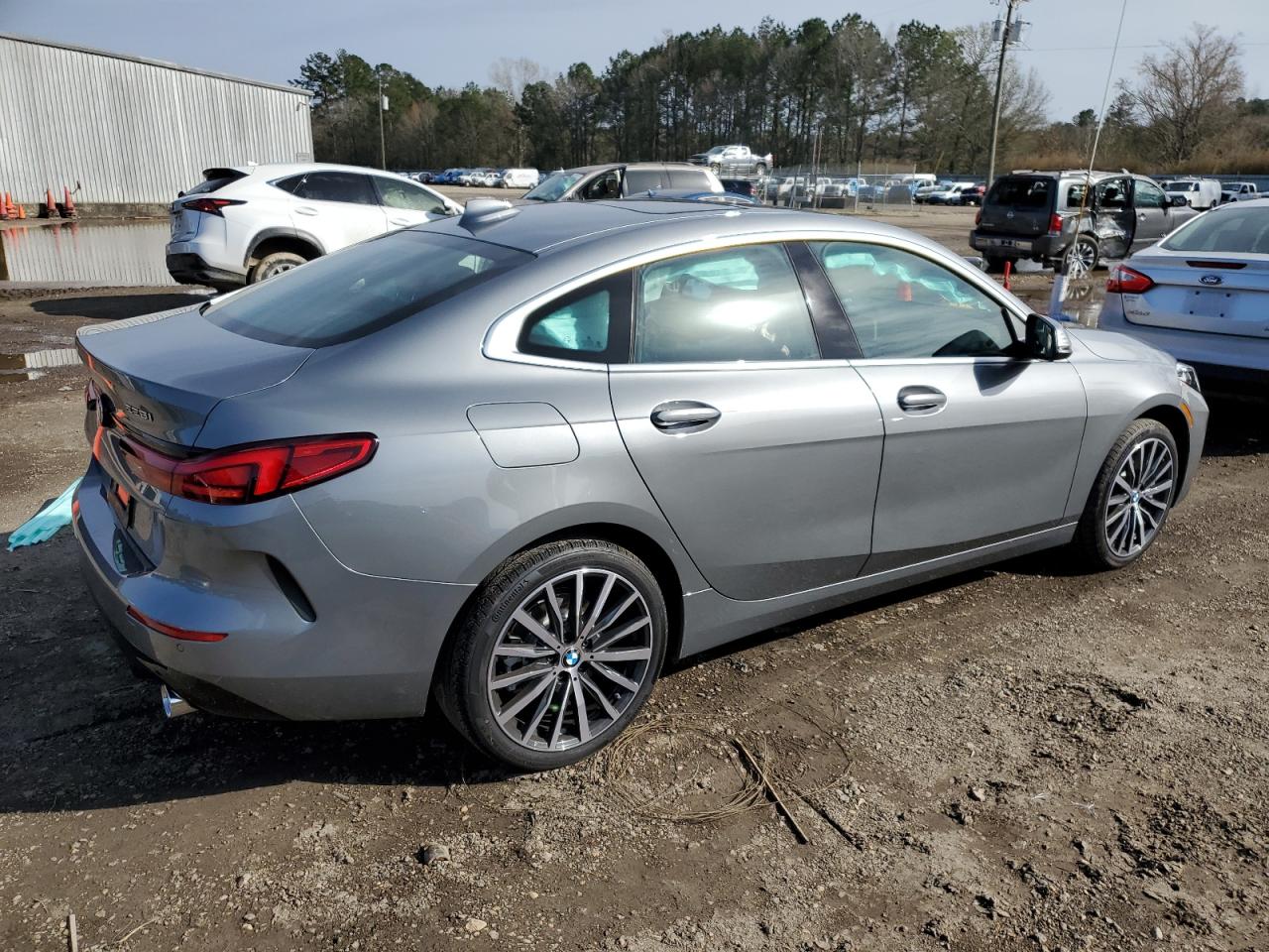 2024 BMW 2er VIN WBA53AK05R7R37279 Copart auction photo, front end damage thumbnail 3