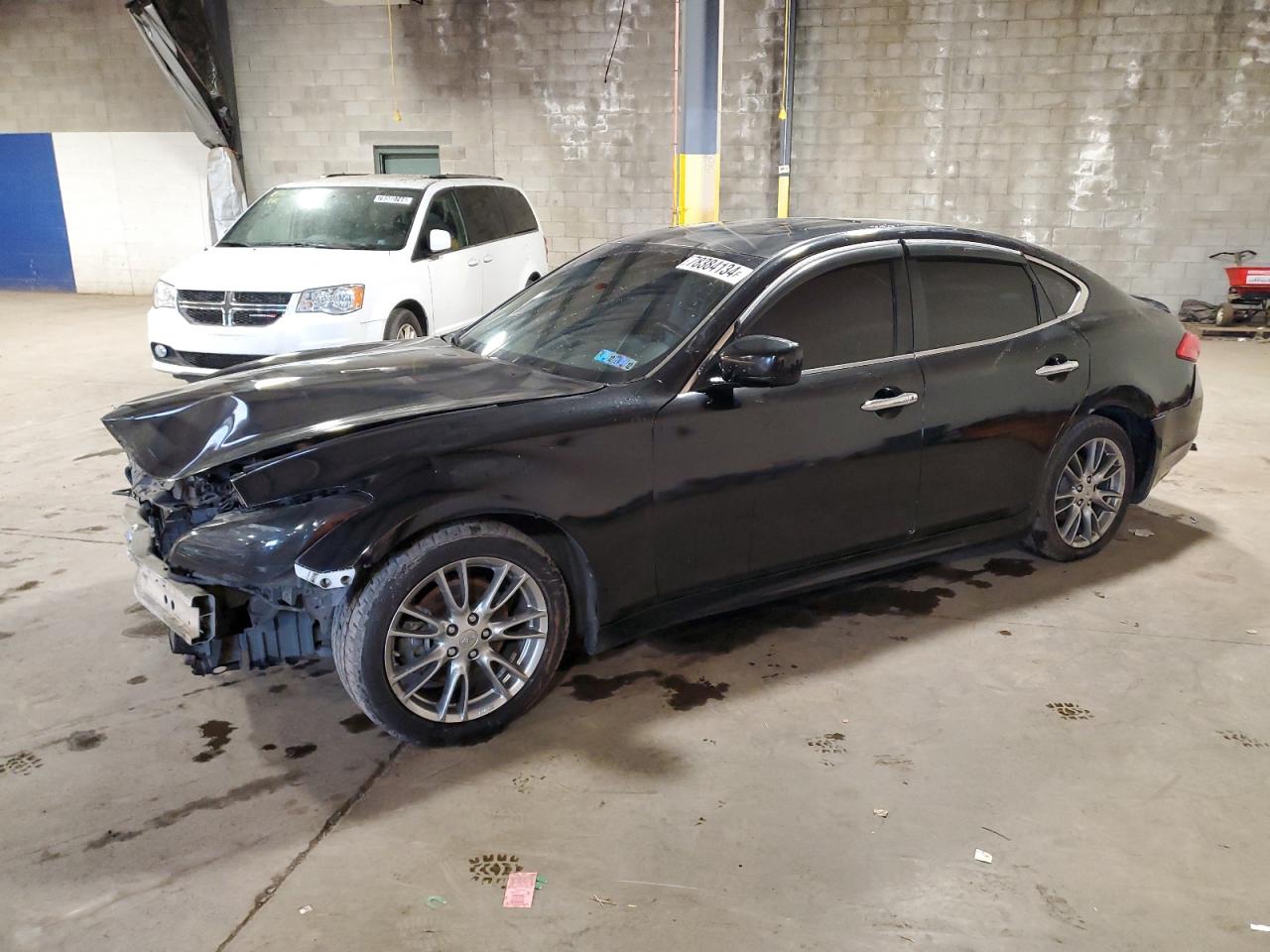 2011 Infiniti M VIN JN1BY1AR6BM370579
