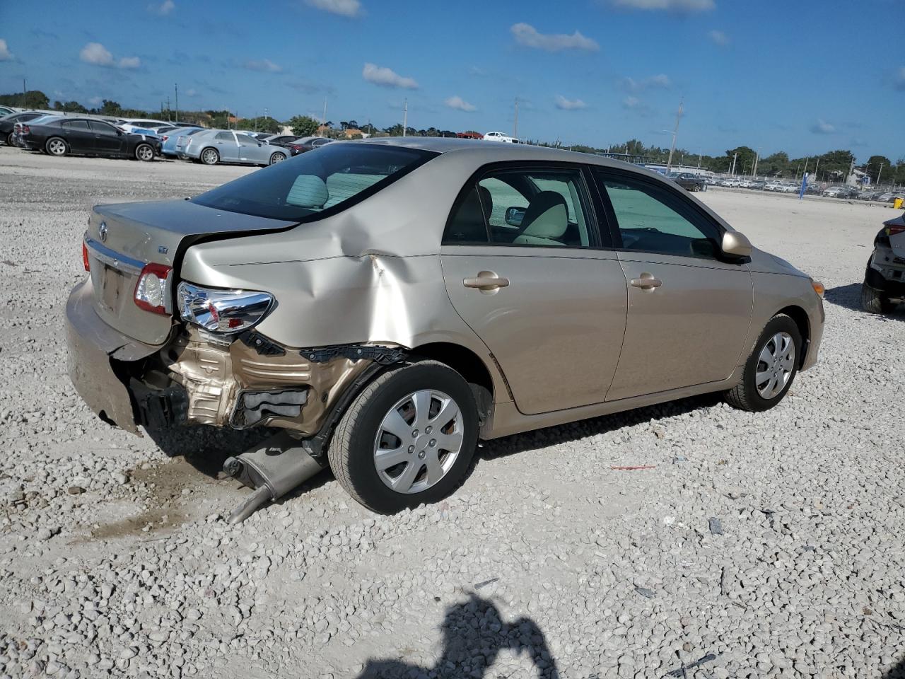 2011 Toyota Corolla VIN 2T1BU4EE9BC574615 Copart auction photo, rear end / minor dent/scratches damage thumbnail 3