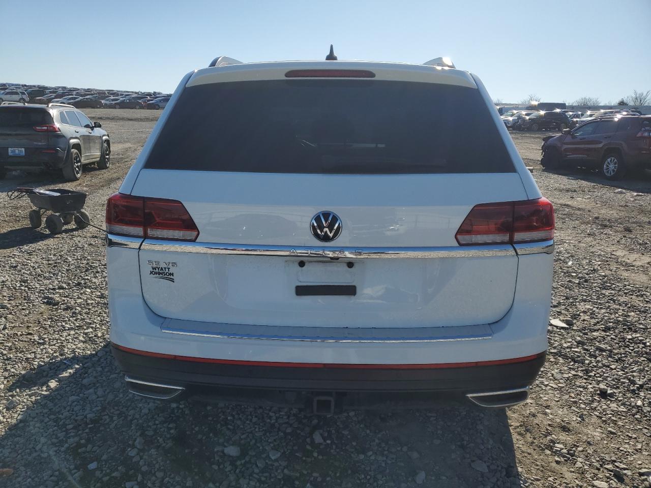 2021 Volkswagen Atlas VIN 1V2WR2CA1MC515107 Copart auction photo, hail damage thumbnail 6