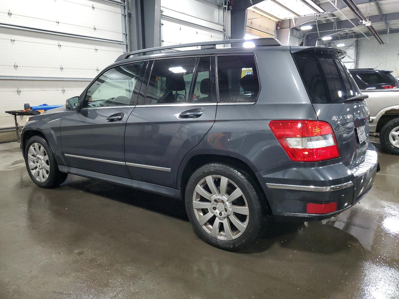 2012 Mercedes-Benz GLK-klasse VIN WDCGG8HBXCF845450 Copart auction photo, undercarriage damage thumbnail 2