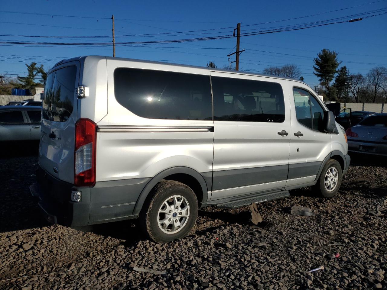 2015 Ford Transit VIN 1FMZK1YM6FKA91704 Copart auction photo, vandalism damage thumbnail 3
