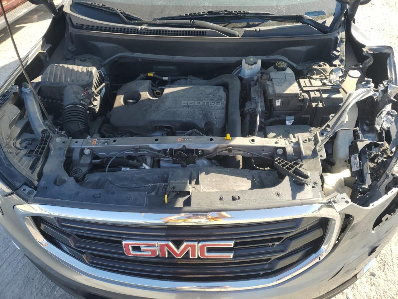 2019 GMC Terrain VIN 3GKALMEV8KL169233 Copart auction photo, front end / minor dent/scratches damage thumbnail 12