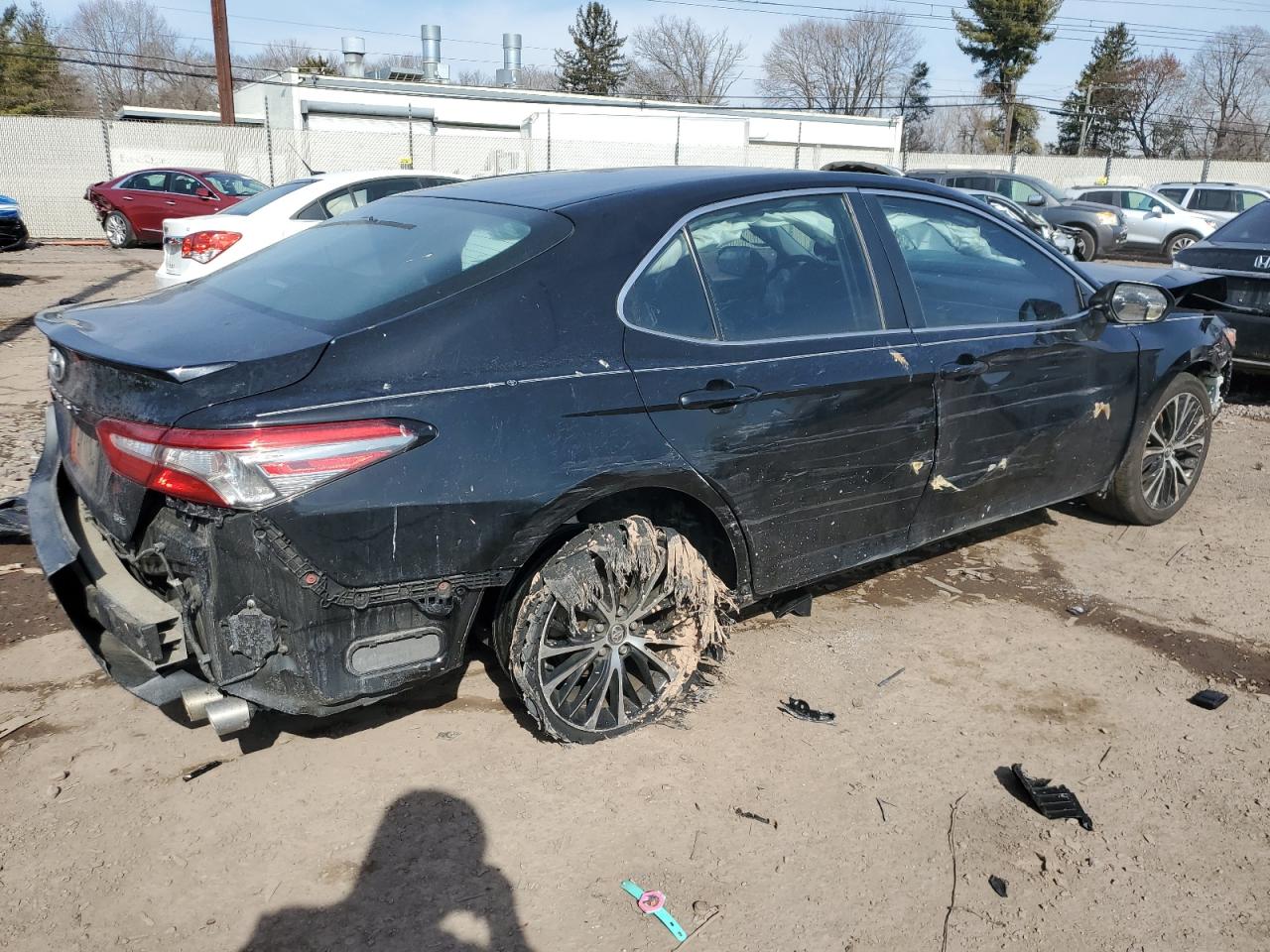 2018 Toyota Camry VIN 4T1B11HK5JU585603 Copart auction photo, all over damage thumbnail 3