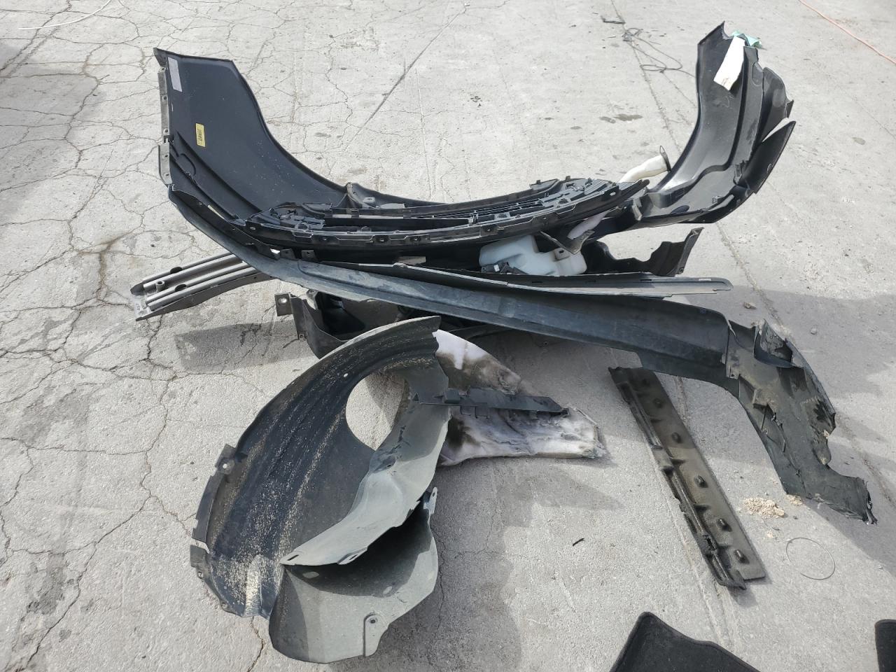 2011 Ford Explorer VIN 1FMHK7F85BGA63605 Copart auction photo, front end damage thumbnail 13