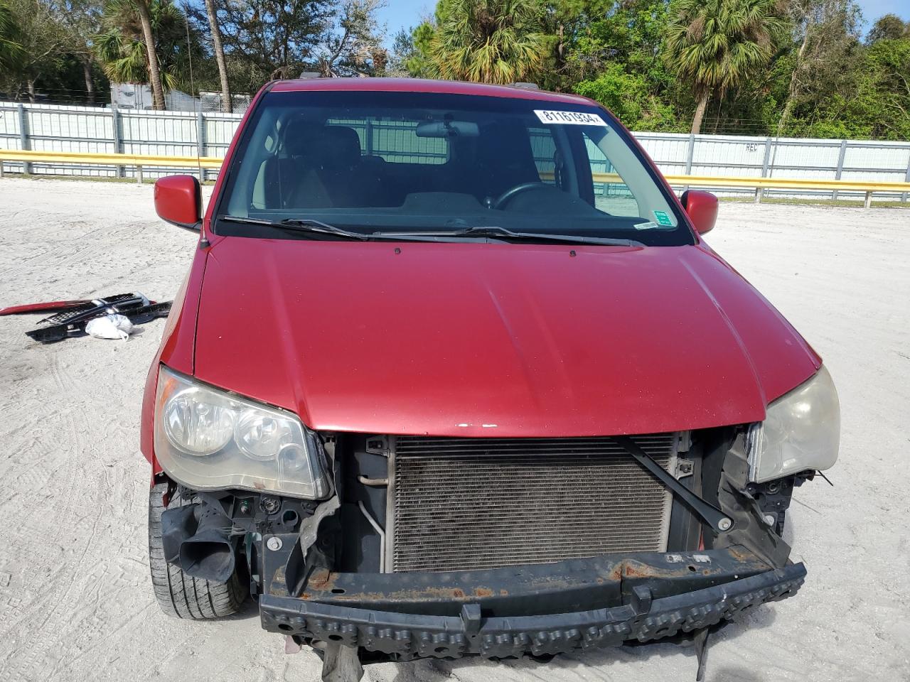 2015 Dodge Caravan VIN 2C4RDGCG4FR701281 Copart auction photo, front end / minor dent/scratches damage thumbnail 5