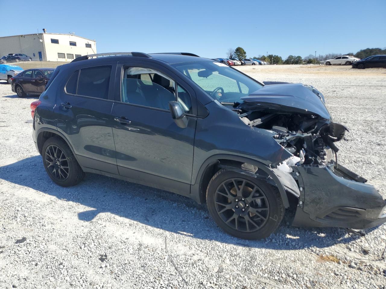 2021 Chevrolet Trax VIN KL7CJLSB3MB323105 Copart auction photo, front end damage thumbnail 4