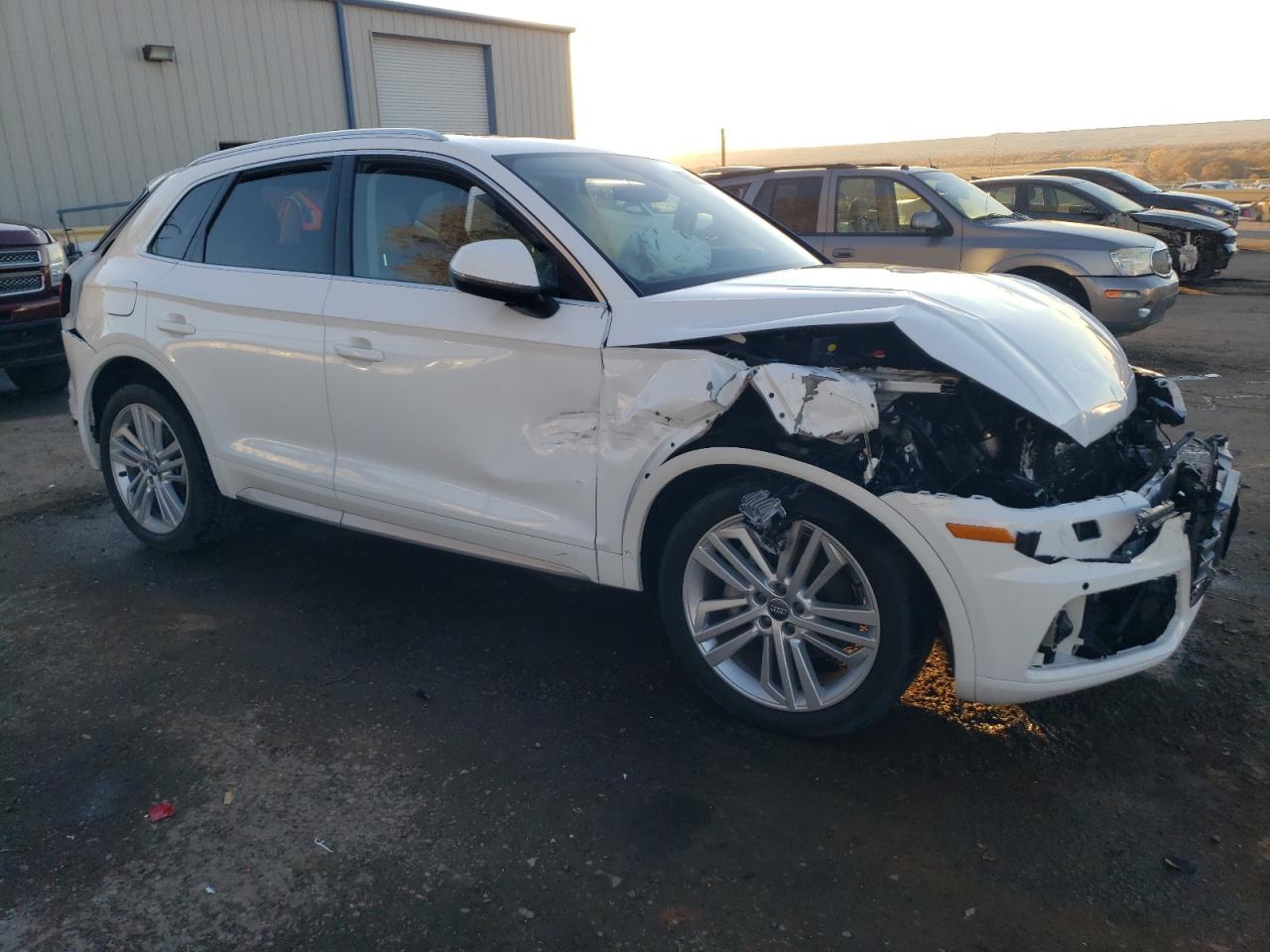 2018 Audi Q5 VIN WA1CNAFY4J2111748 Copart auction photo, front end / rear end damage thumbnail 4