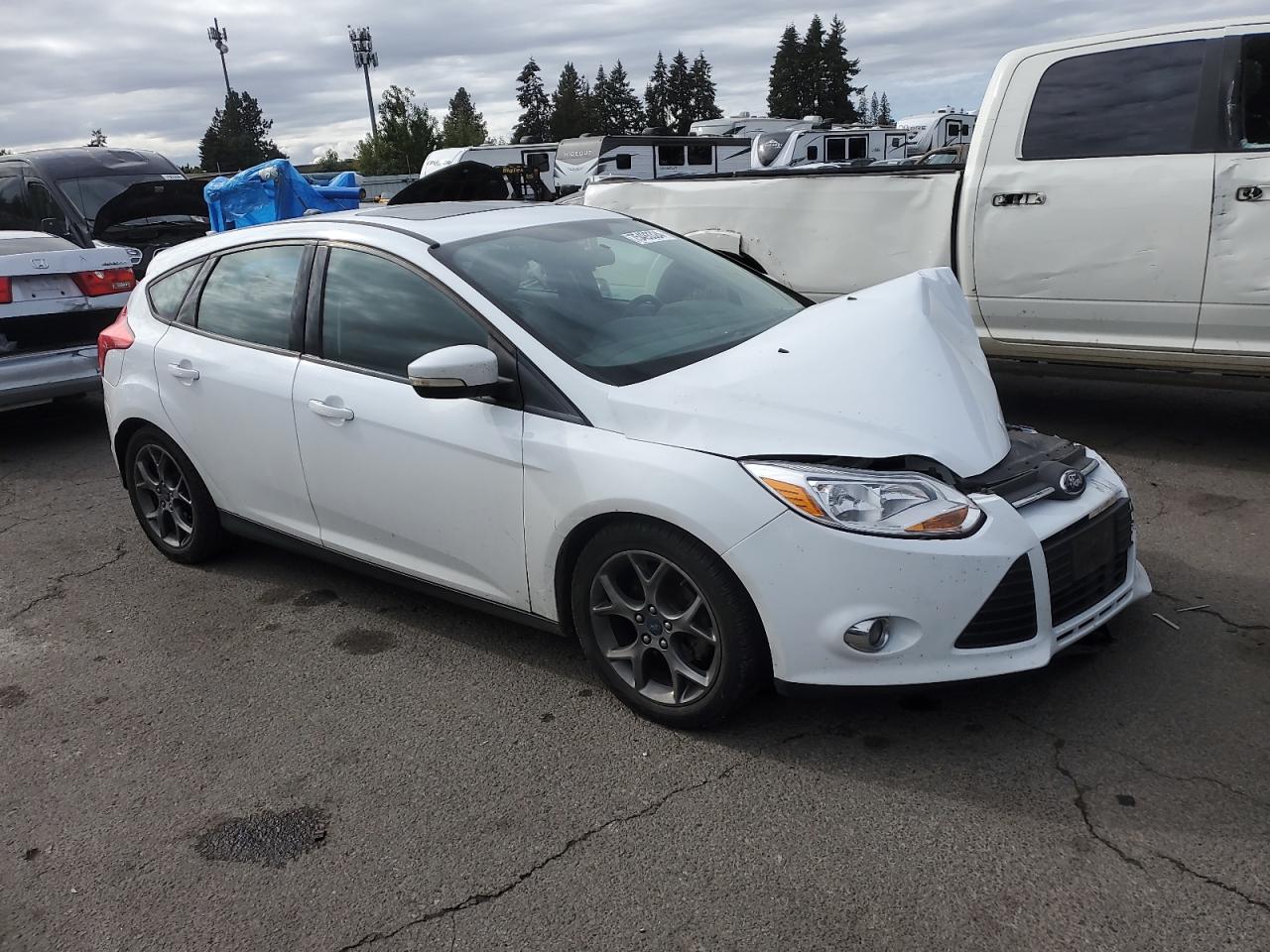 2013 Ford Focus VIN 1FADP3K25DL292302 Copart auction photo, all over damage thumbnail 4