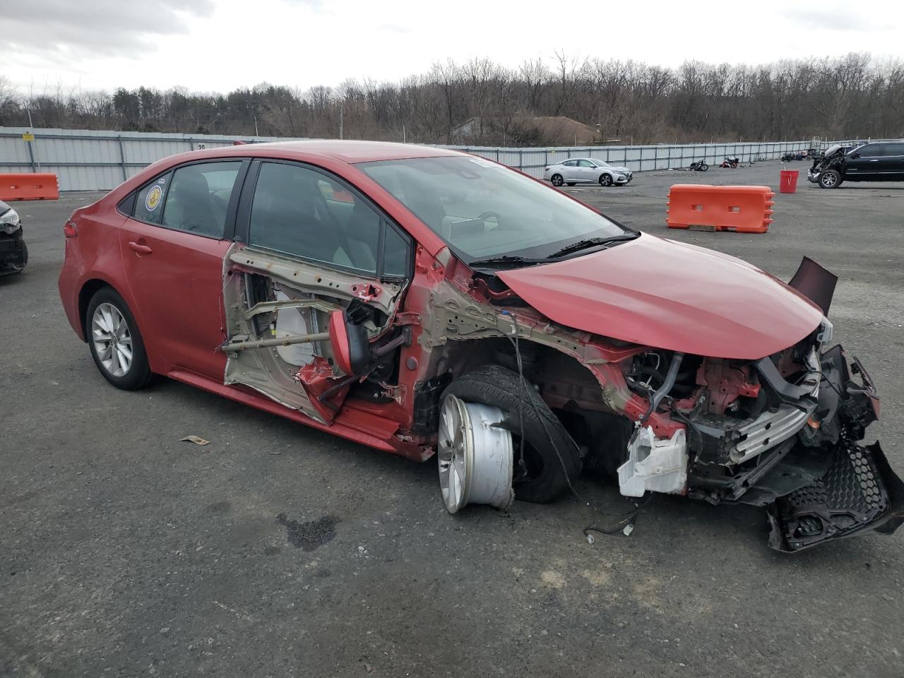 2020 Toyota Corolla VIN 5YFVPRAE3LP083708 Copart auction photo, front end / side damage thumbnail 4