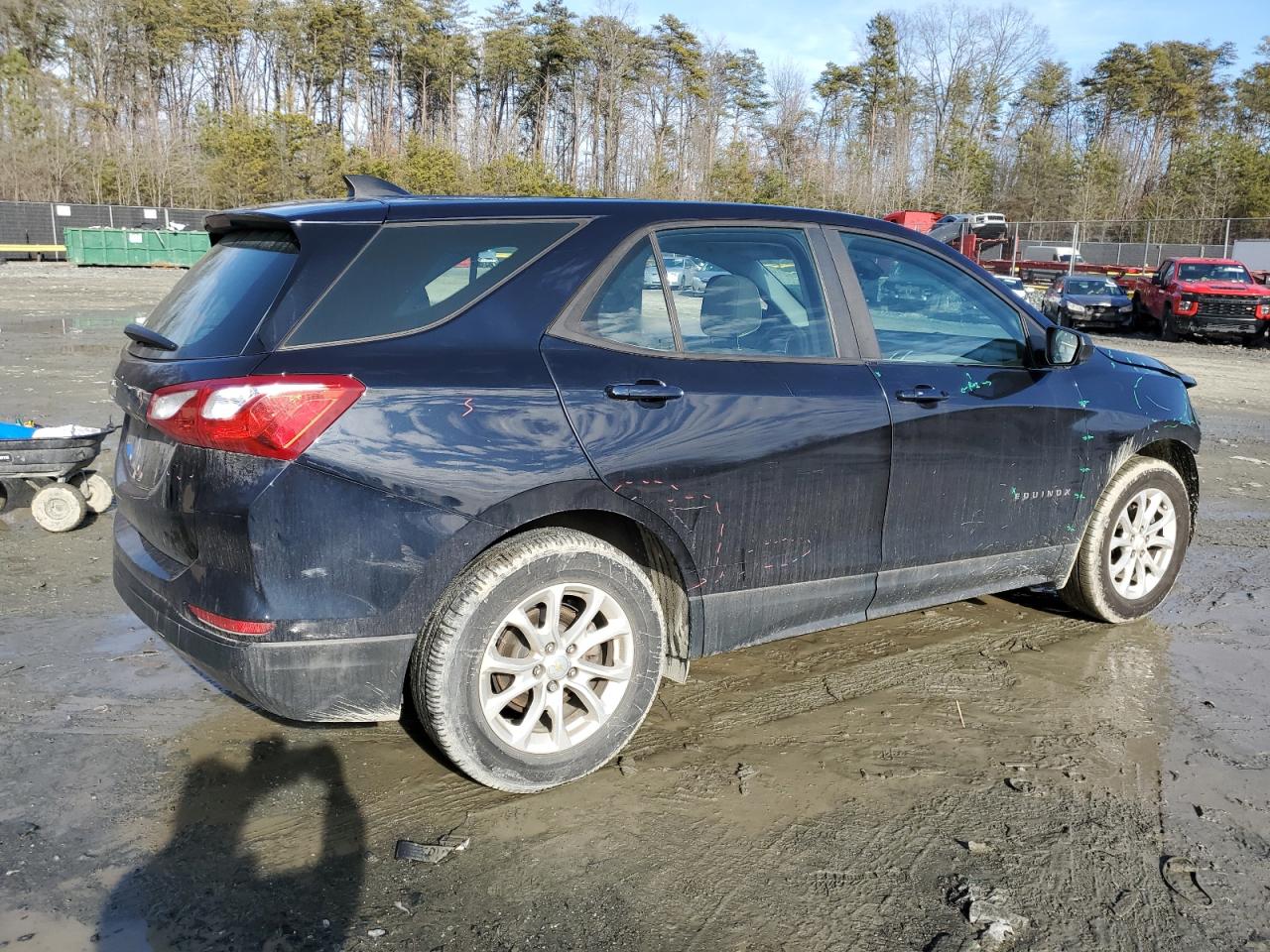 2020 Chevrolet Equinox VIN 2GNAXHEV1L6147370 Copart auction photo, front end / side damage thumbnail 3